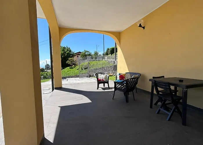 公寓 La Casa Gialla Colle Brianza